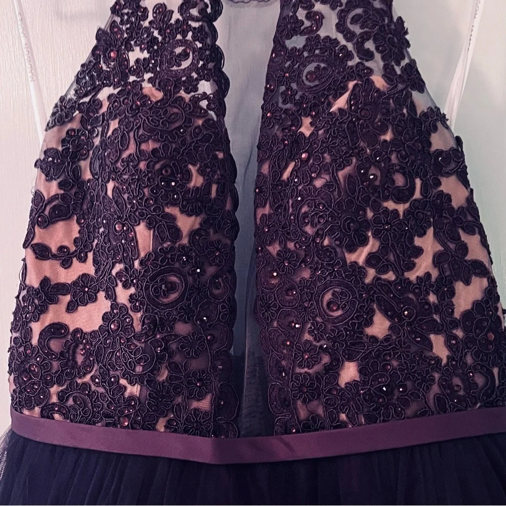 MADISON JAMES Elegant Purple Floral Lace Maxi Formal Ball Gown - Picture 5 of 17
